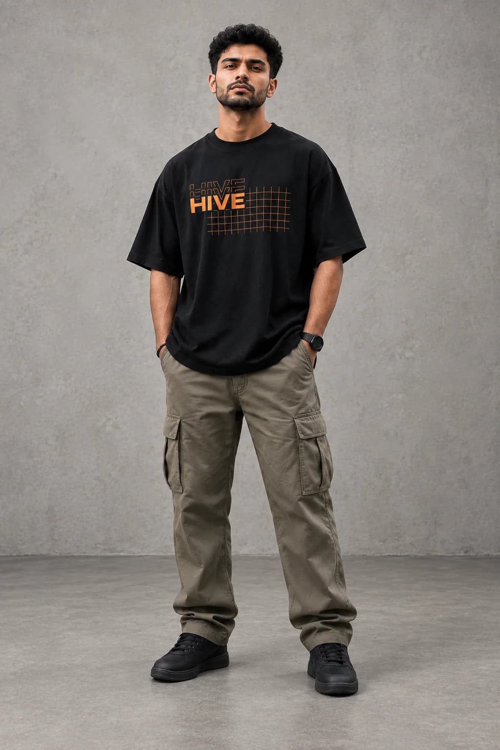 ALIEN HIVE OVERSIZED: Front oversized model view