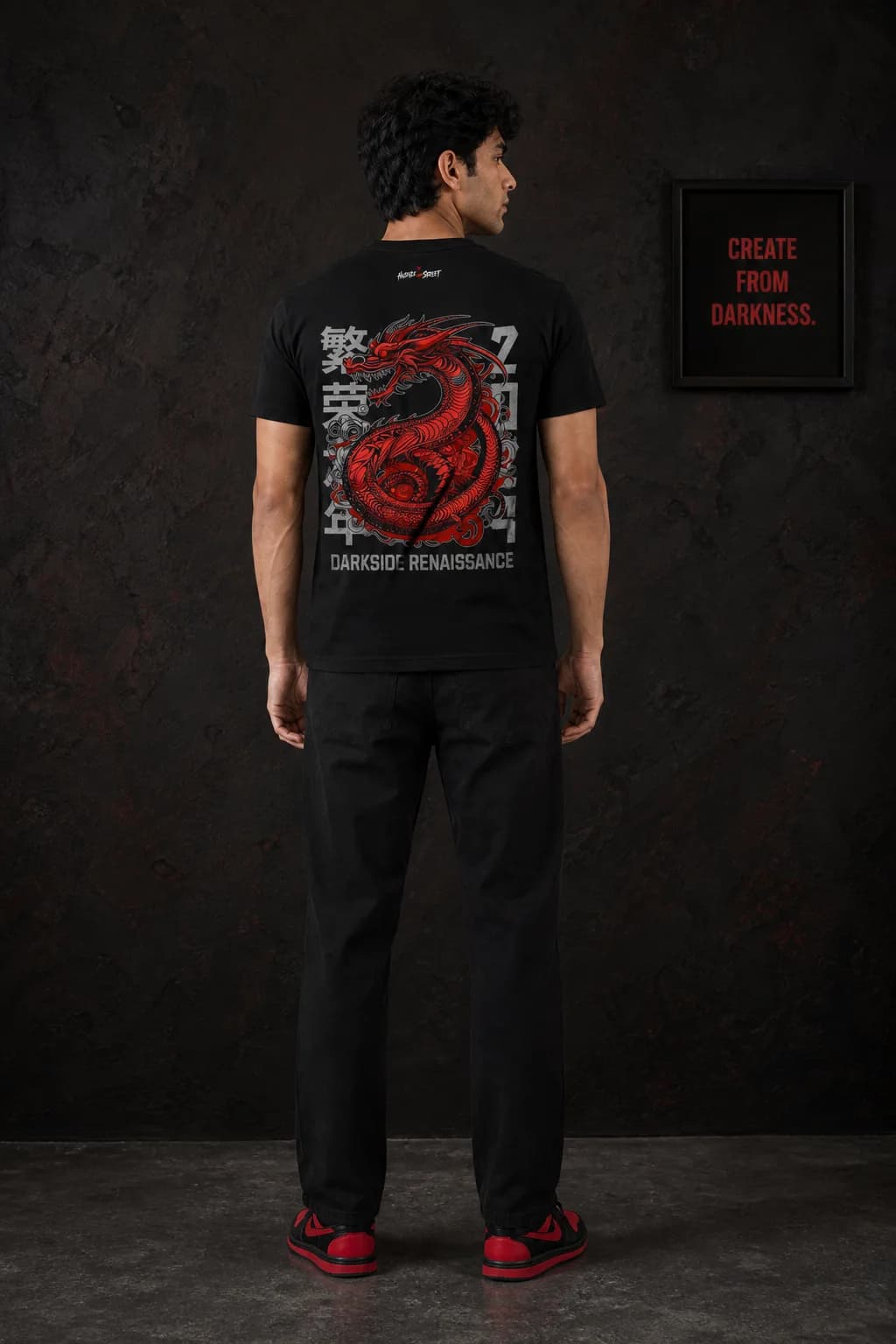 DARKSIDE RENAISSANCE: Back model view