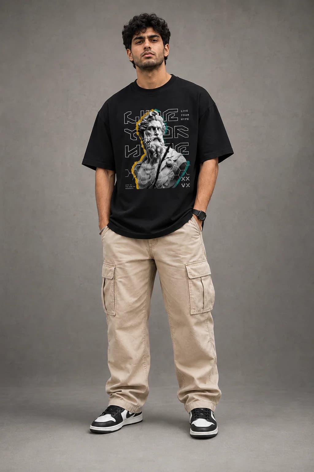 HYPE OVERSIZED: Front oversized model view