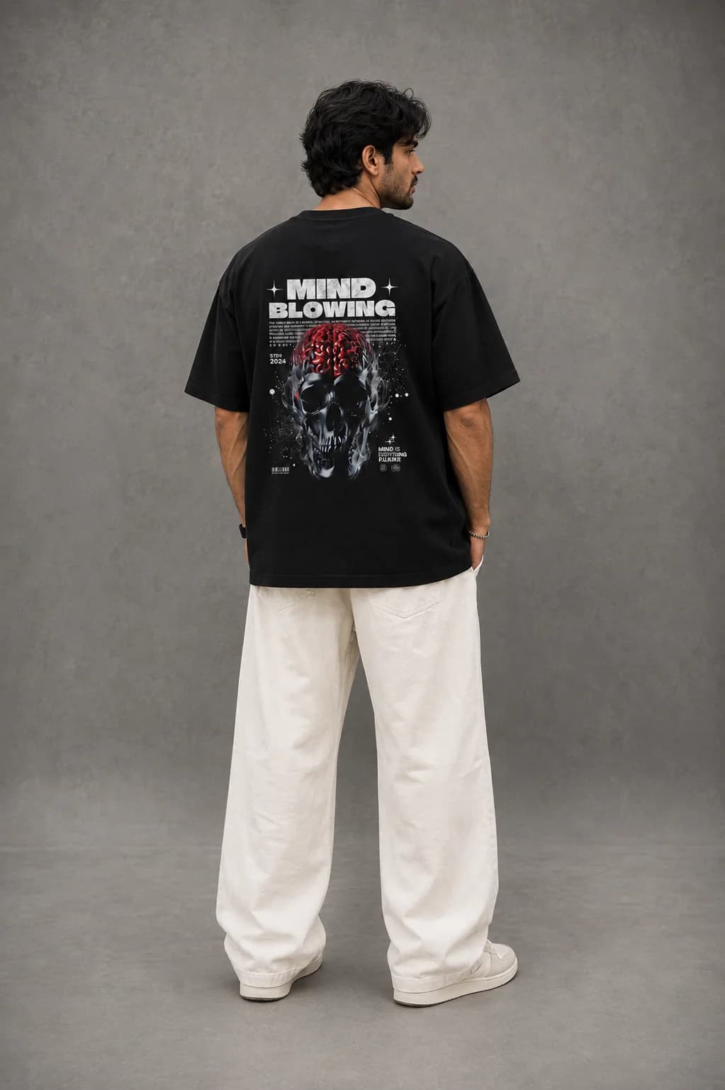 MIND BLOWING OVERSIZED: Back oversized model view