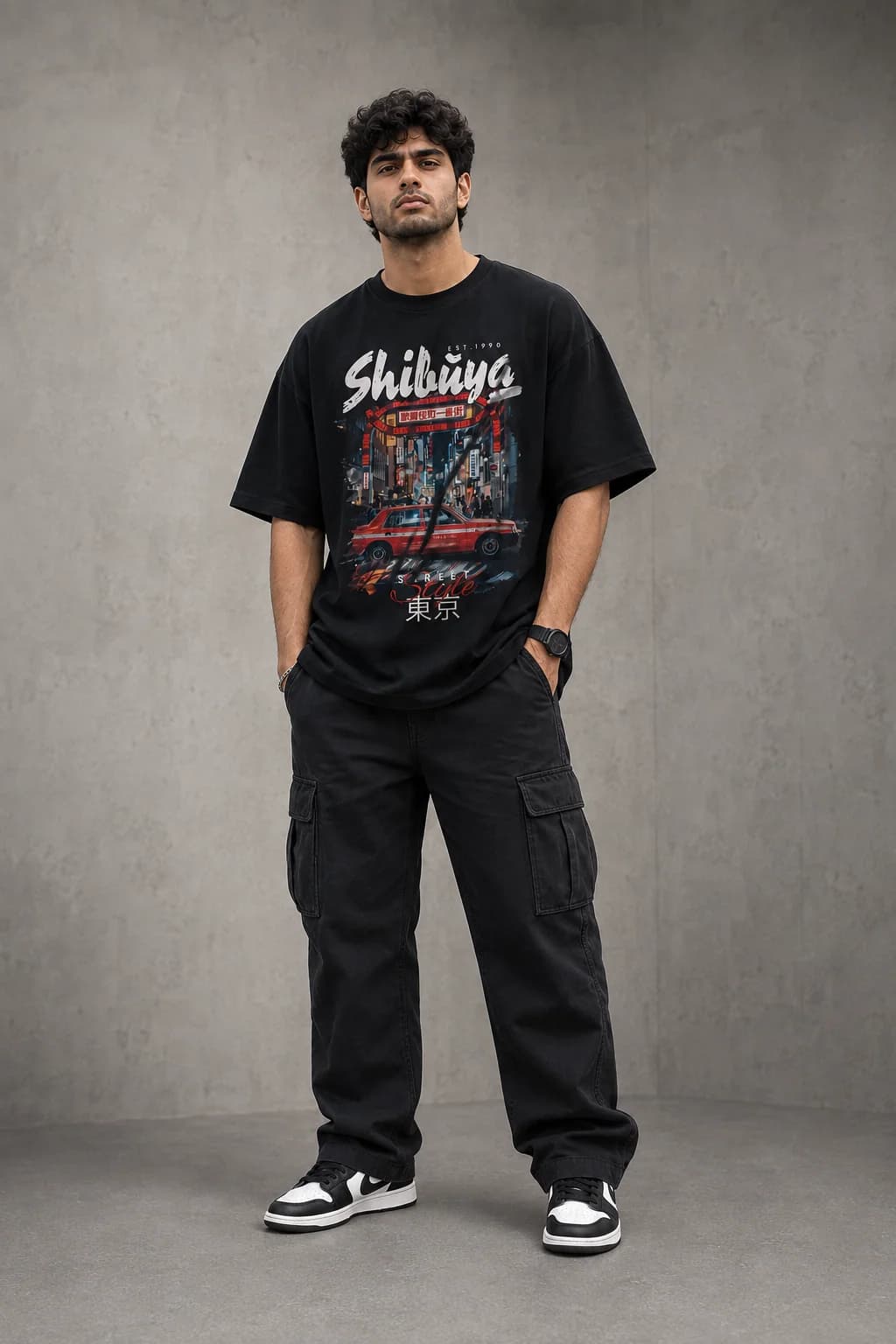 SHIBUYA STYLE OVERSIZED: Front oversized model view