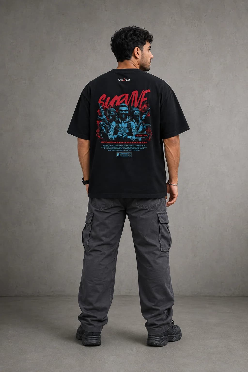SURVIVE OVERSIZED: Back oversized model view