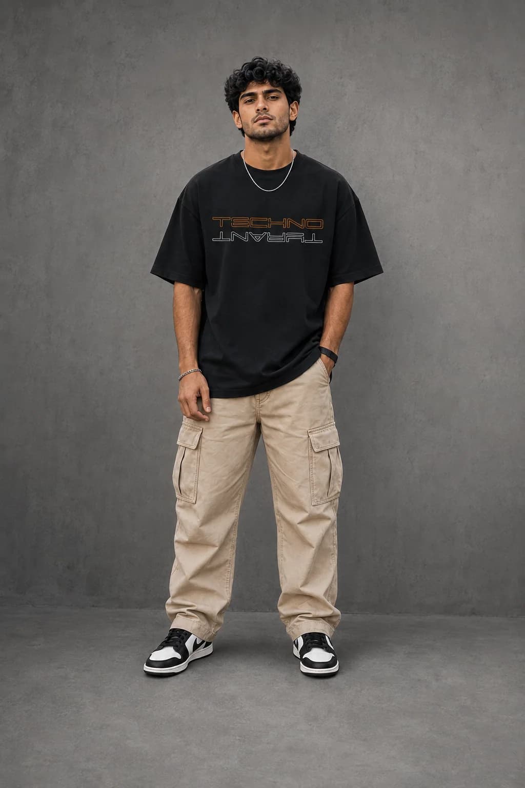 TECHNO TYRANT OVERSIZED: Front oversized model view