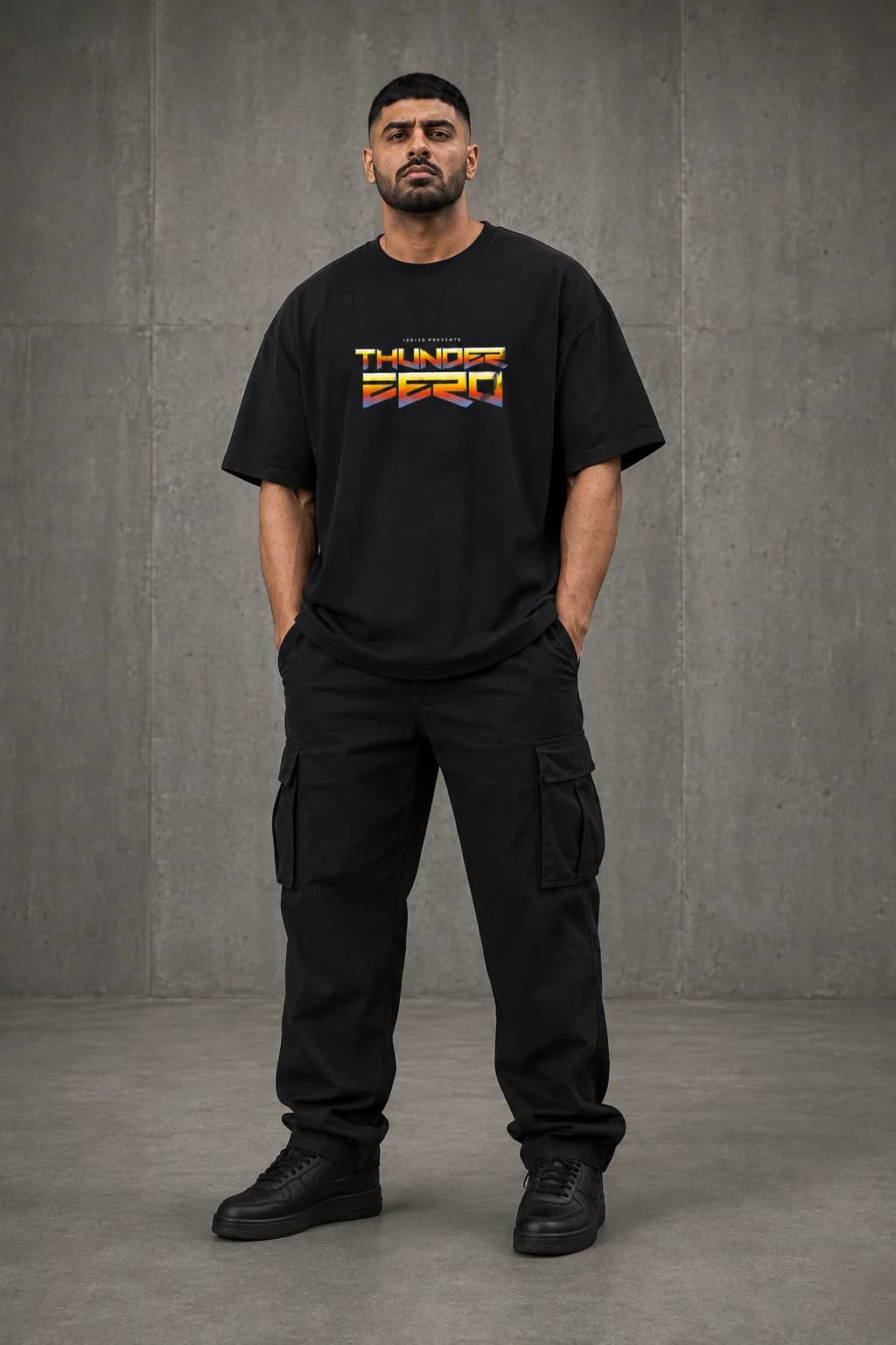 THUNDER ZERO OVERSIZED: Front oversized model view