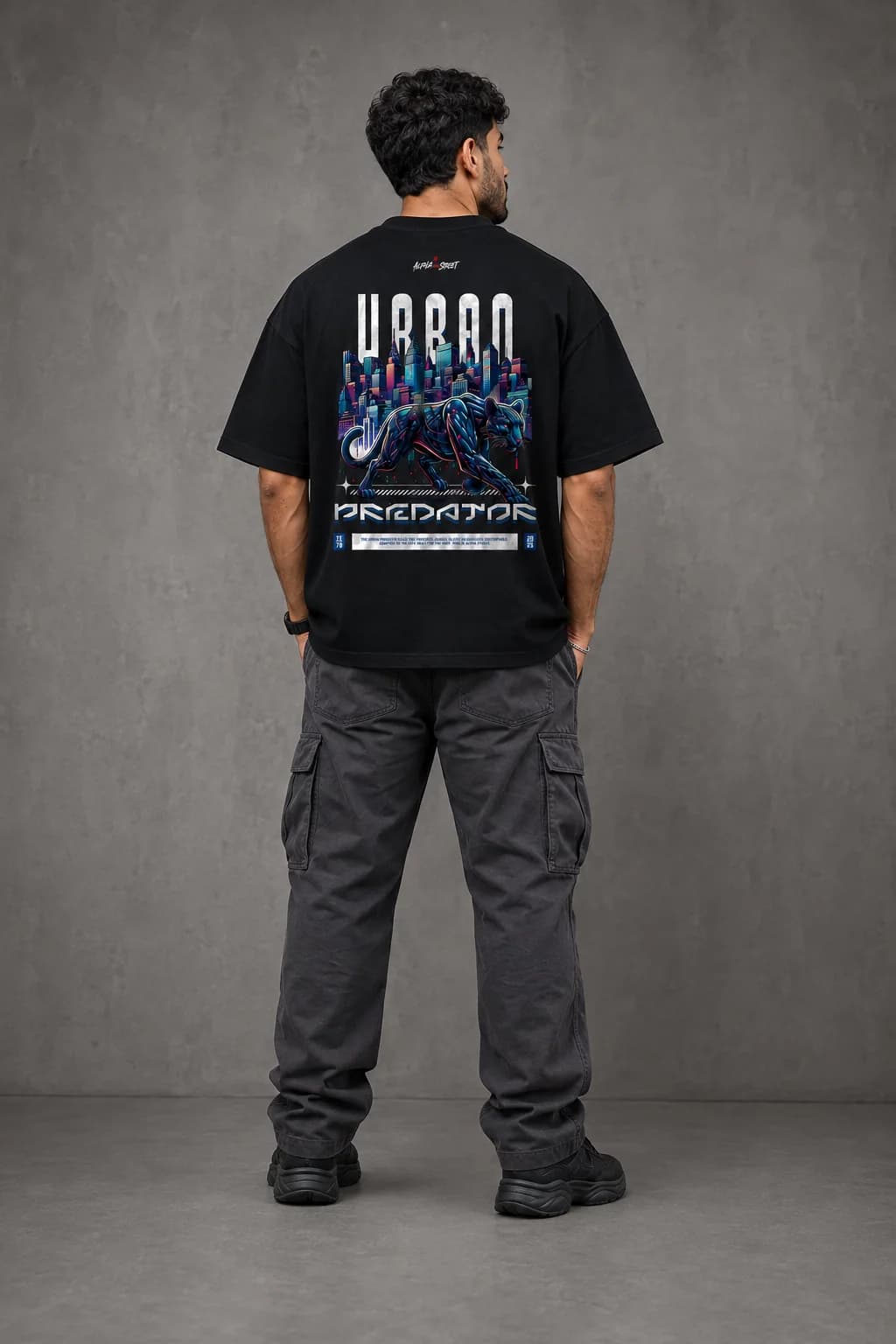 URBAN PREDATOR OVERSIZED: Back oversized model view