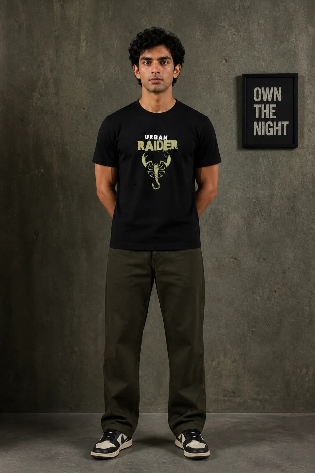 URBAN RAIDER: Front model view