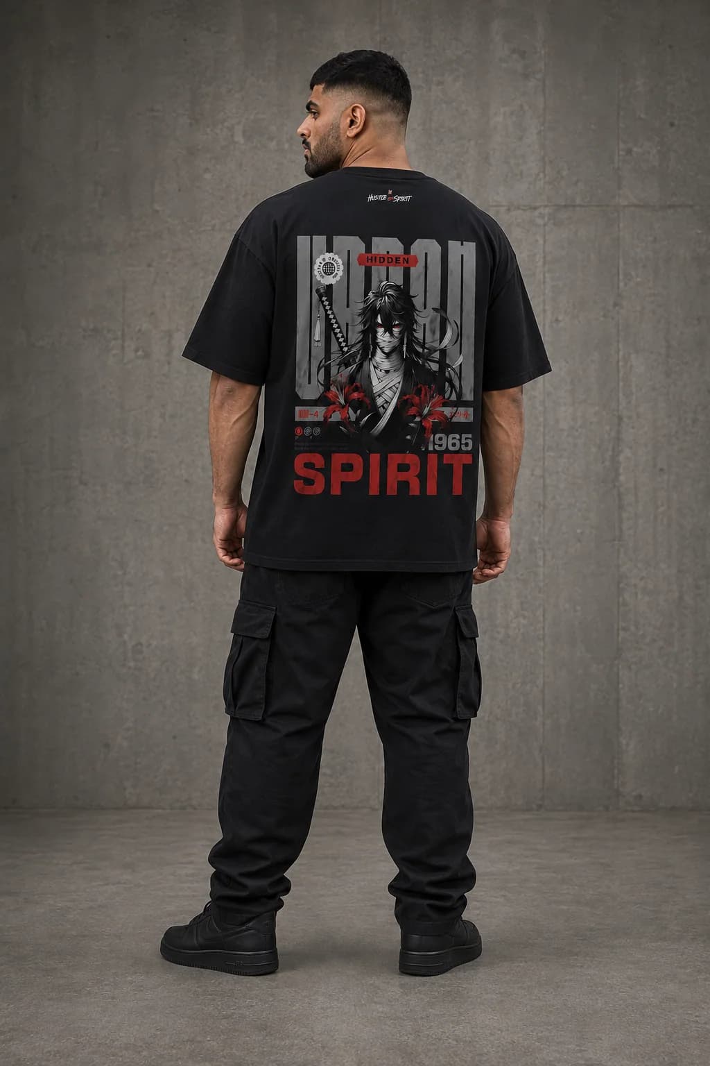 URBAN SPIRIT OVERSIZED: Back oversized model view