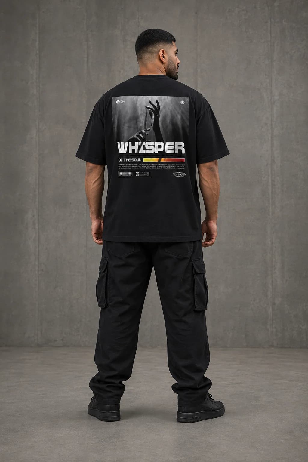 WHISPER OVERSIZED: Back oversized model view